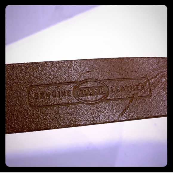 GentlyUsed FOSSIL Women Leather Belt. Size: M